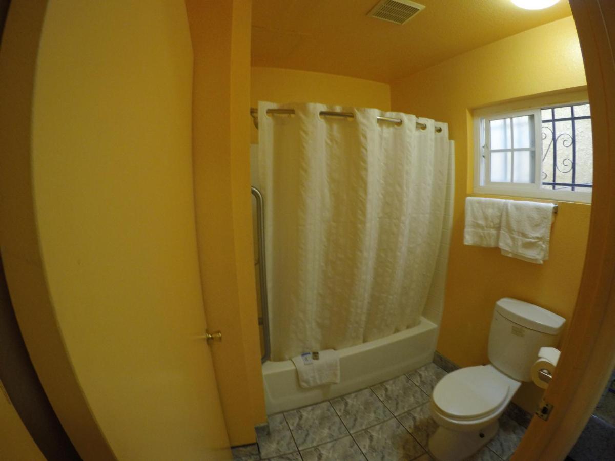 Calico Motel Anaheim Ngoại thất bức ảnh